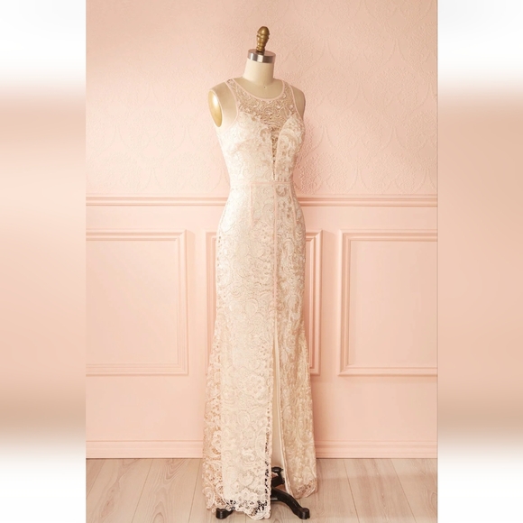 Lacey Peach Dress - Picture 4 of 7